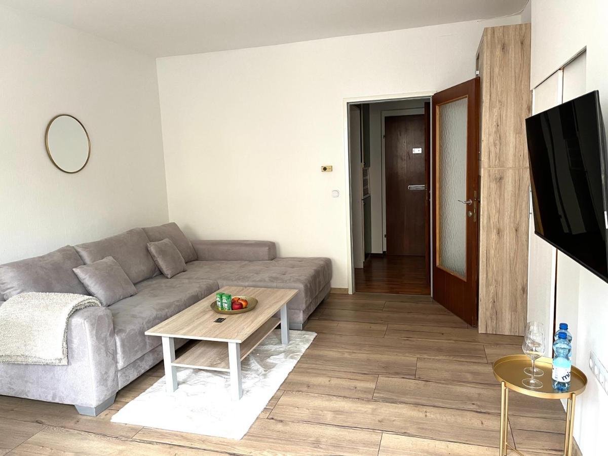 - Contactless Check-in Appartement